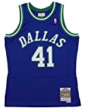 Mitchell & Ness Dirk Nowitzki #41 Dallas Mavericks NBA Kids Swingman Road Jersey - M
